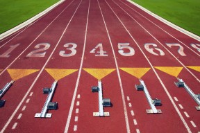 AC ESPORTS-“高新体育中心沙滩排球：选手拼尽全力，冠军悬念重重”