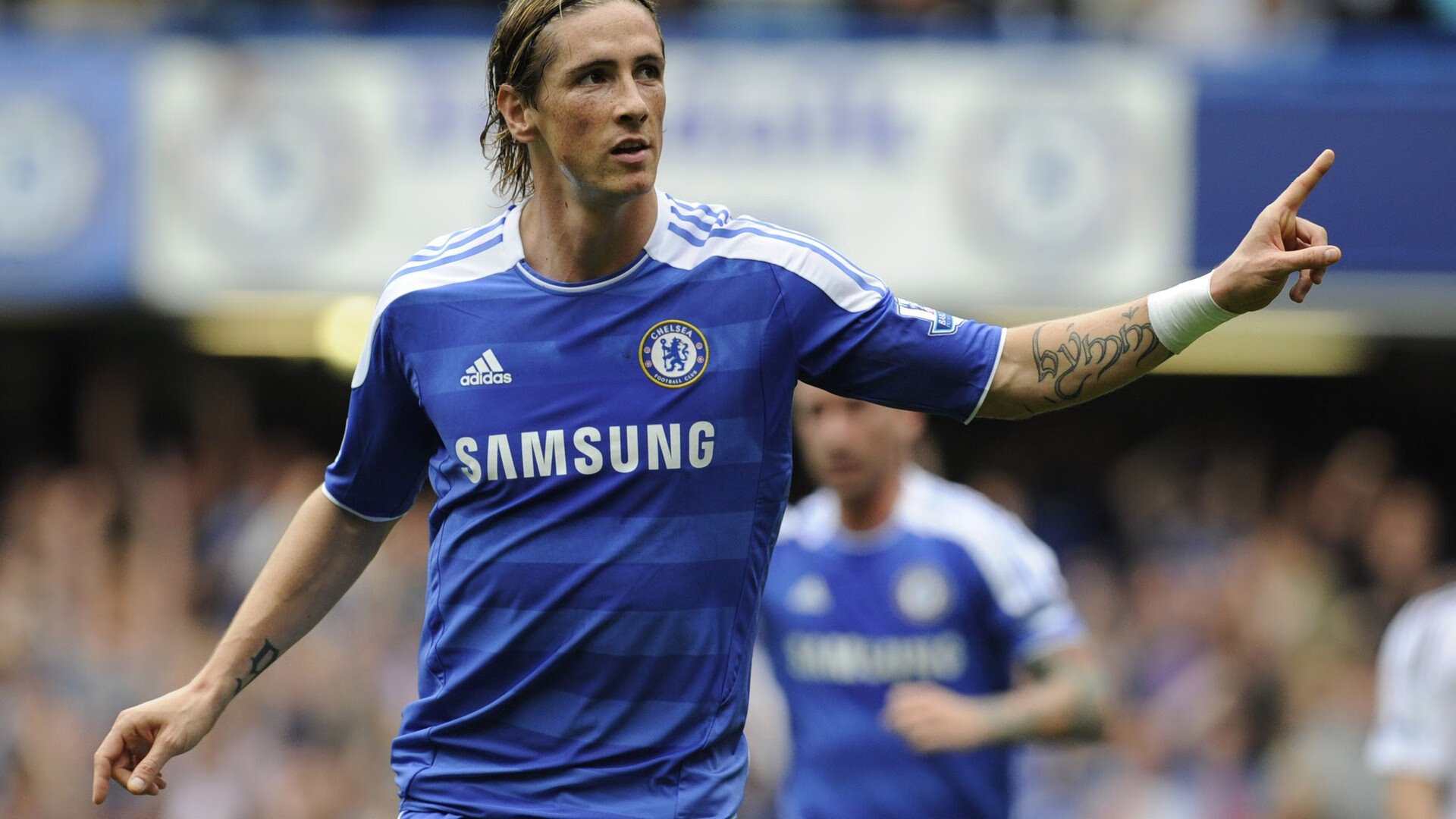 世界杯中场之王：莫德里奇、德布劳内和贝林厄姆三代同场竞技